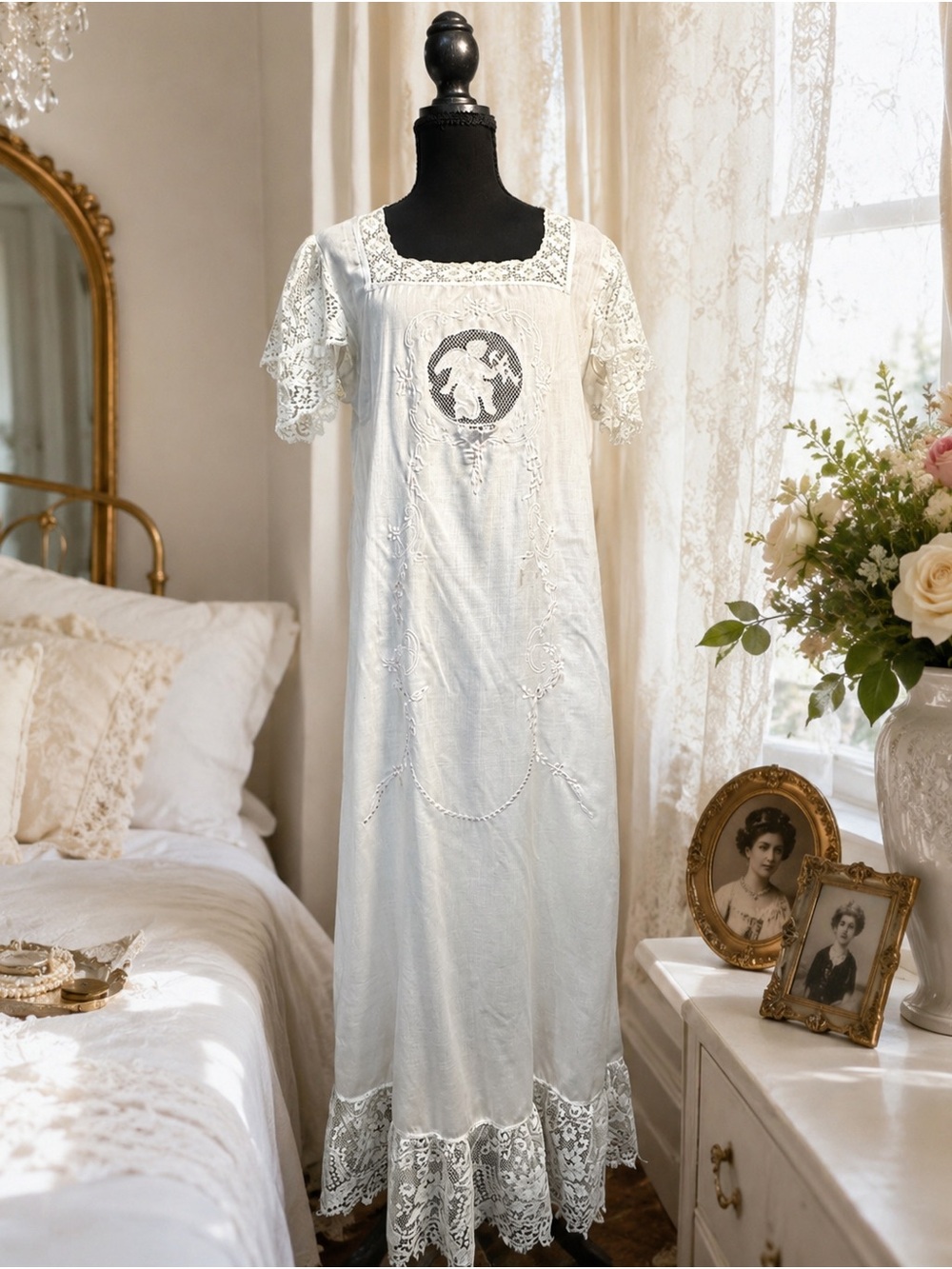 Vintage Edwardian Style White Lace Nightgown Cherub Filet Lace Cottagecore